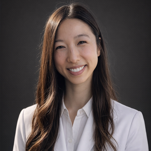 Dr.Kristine Hong